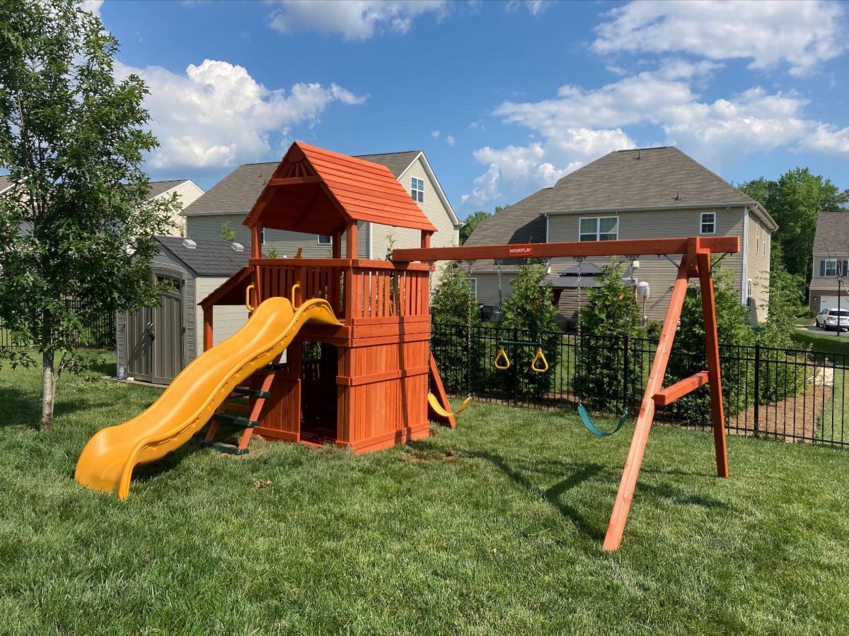 playsets near me